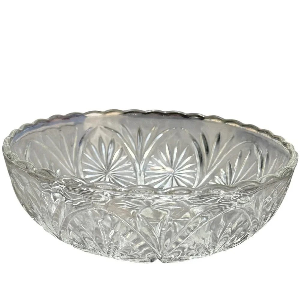 Vintage Clear Pressed Glass Serving Bowl Starburst Daisy Pattern 8